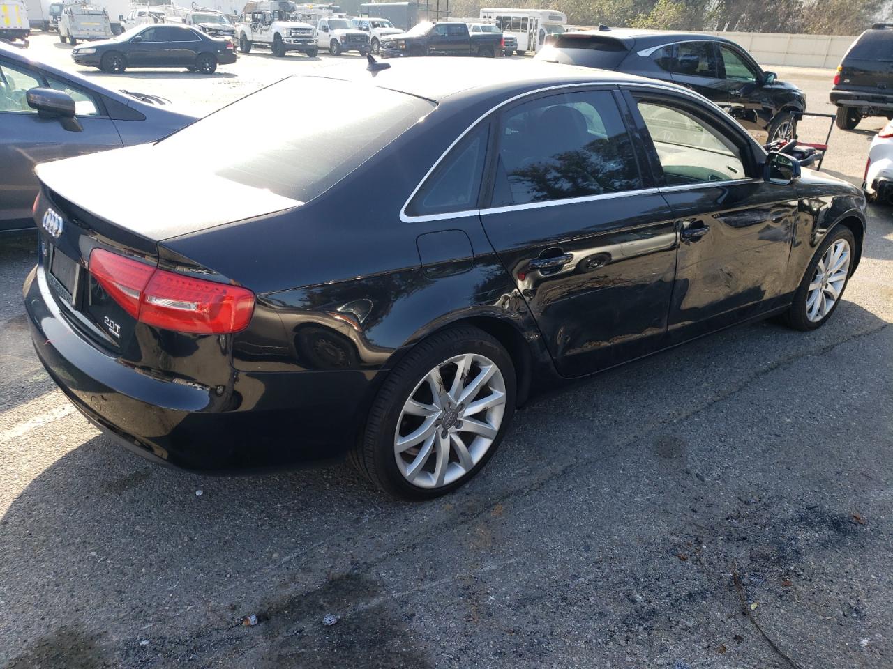 VIN WAUFFAFLXDN023582 2013 AUDI A4 no.3