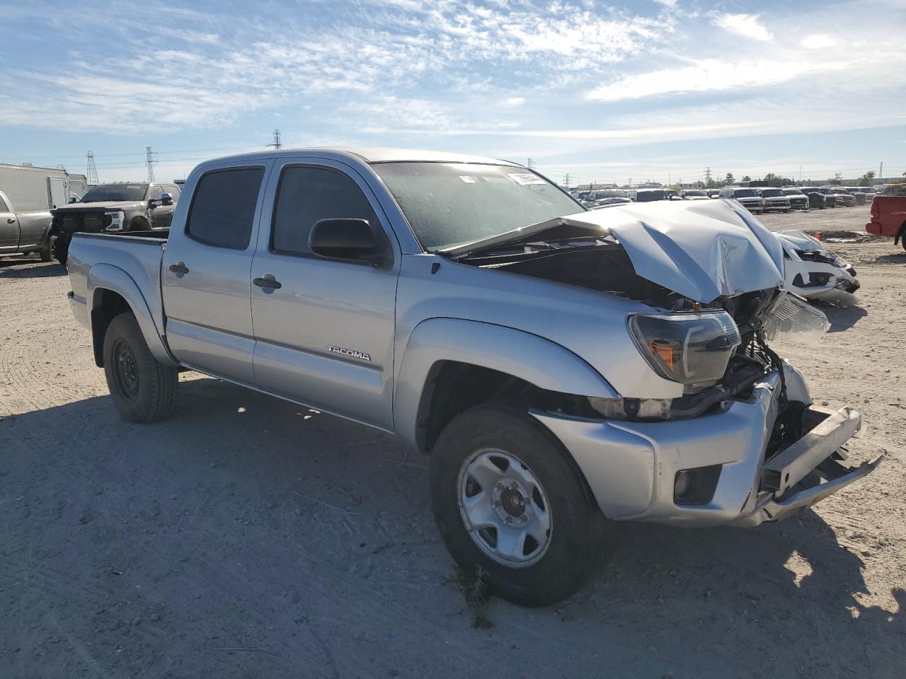 VIN 5TFJX4GN2DX022460 2013 TOYOTA TACOMA no.4