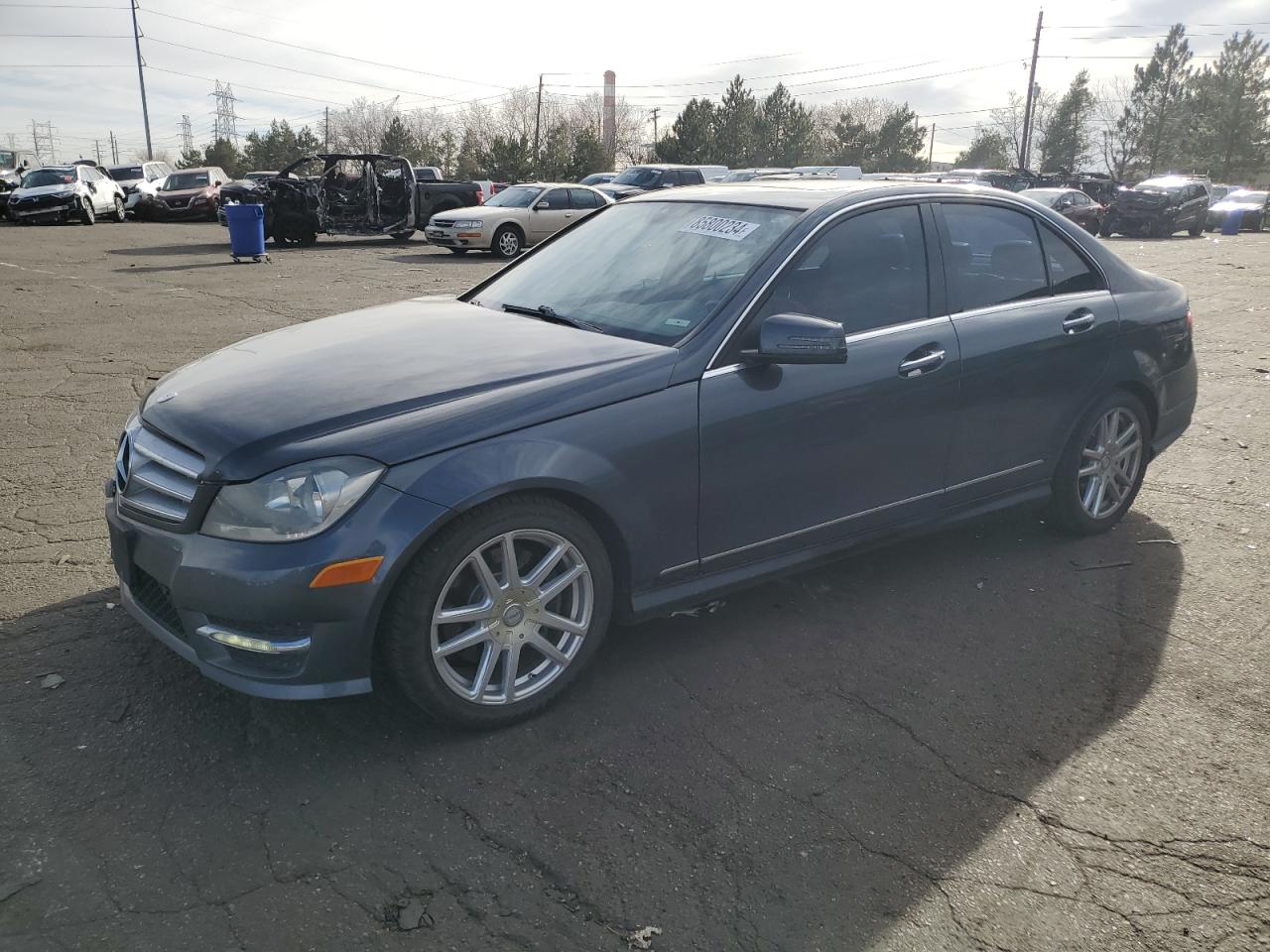 VIN WDDGF8AB9DA839985 2013 MERCEDES-BENZ C-CLASS no.1