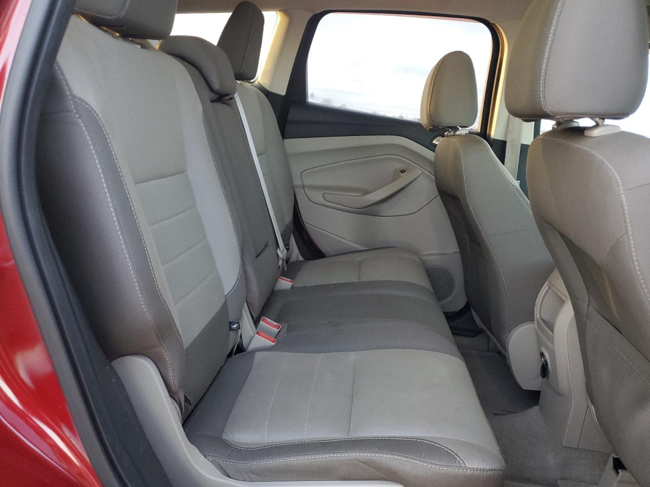 2016 Ford Escape - Image 11