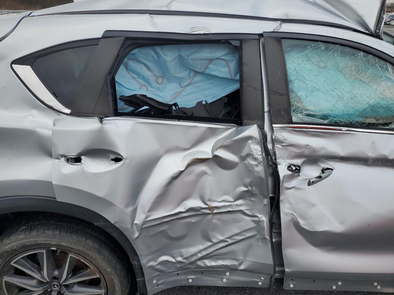 2018 Mazda CX-5 - Image 11