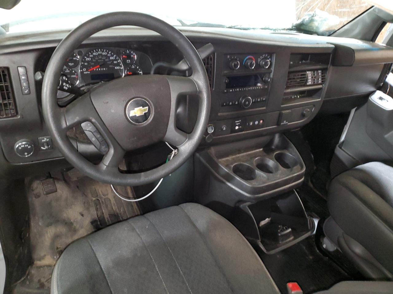 2020 Chevrolet Express G2500 VIN: 1GCWGAFG8L1201305 Lot: 81788234