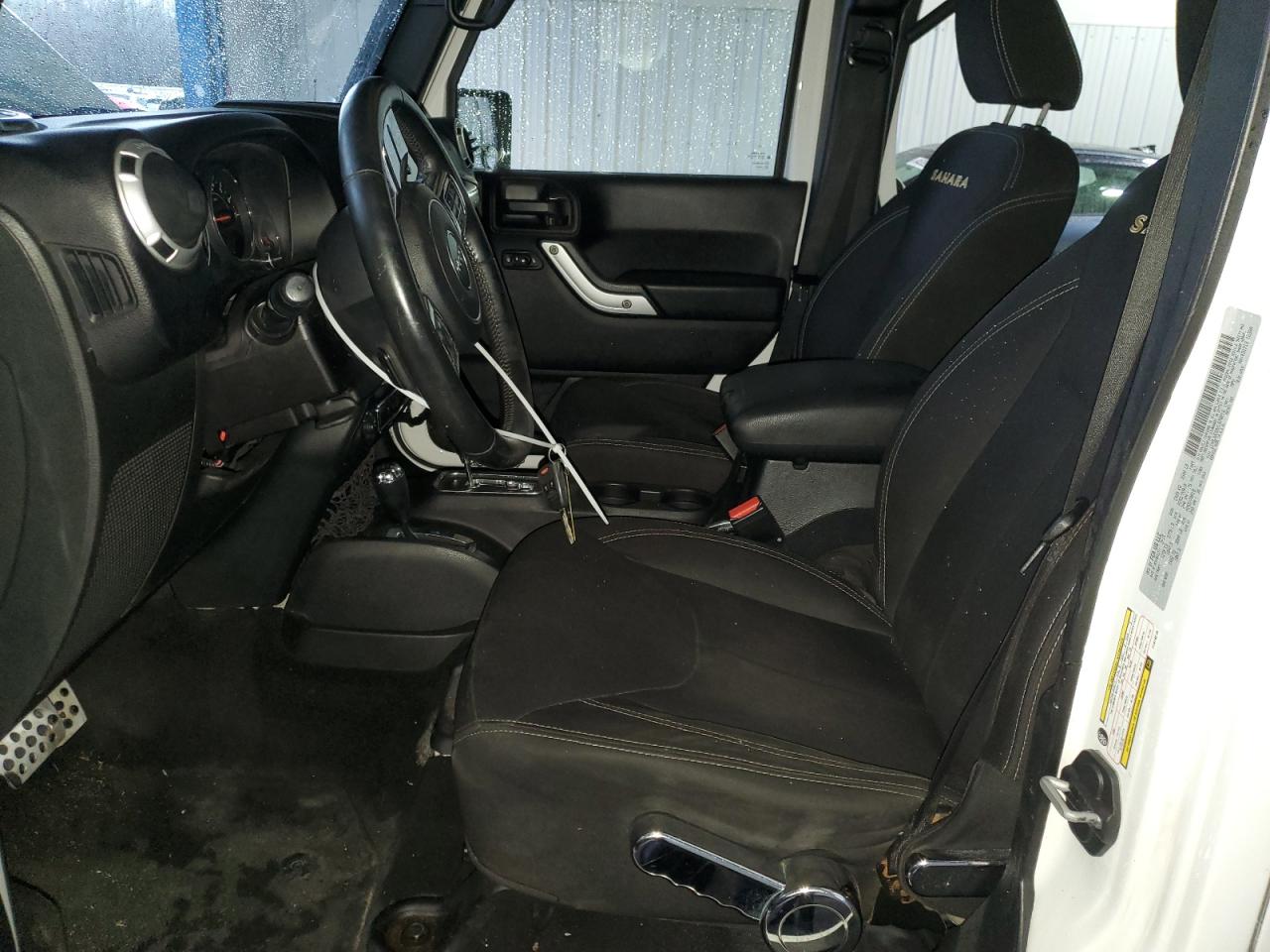 2015 Jeep Wrangler - Image 7