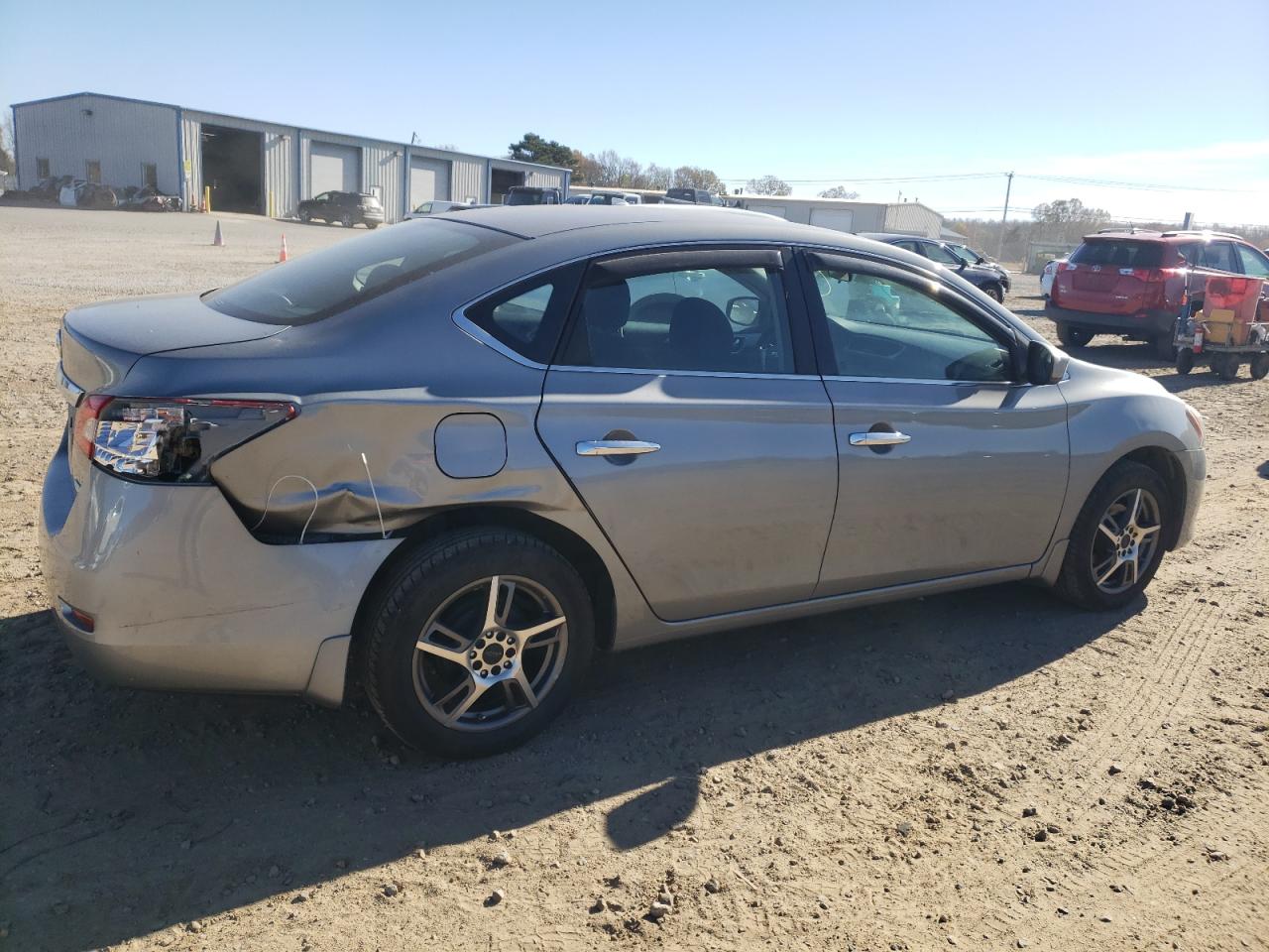 2014 Nissan Sentra - Image 3