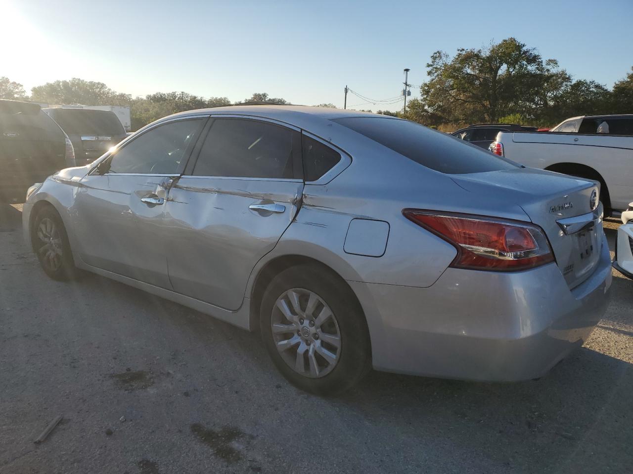 2013 Nissan Altima - Image 2