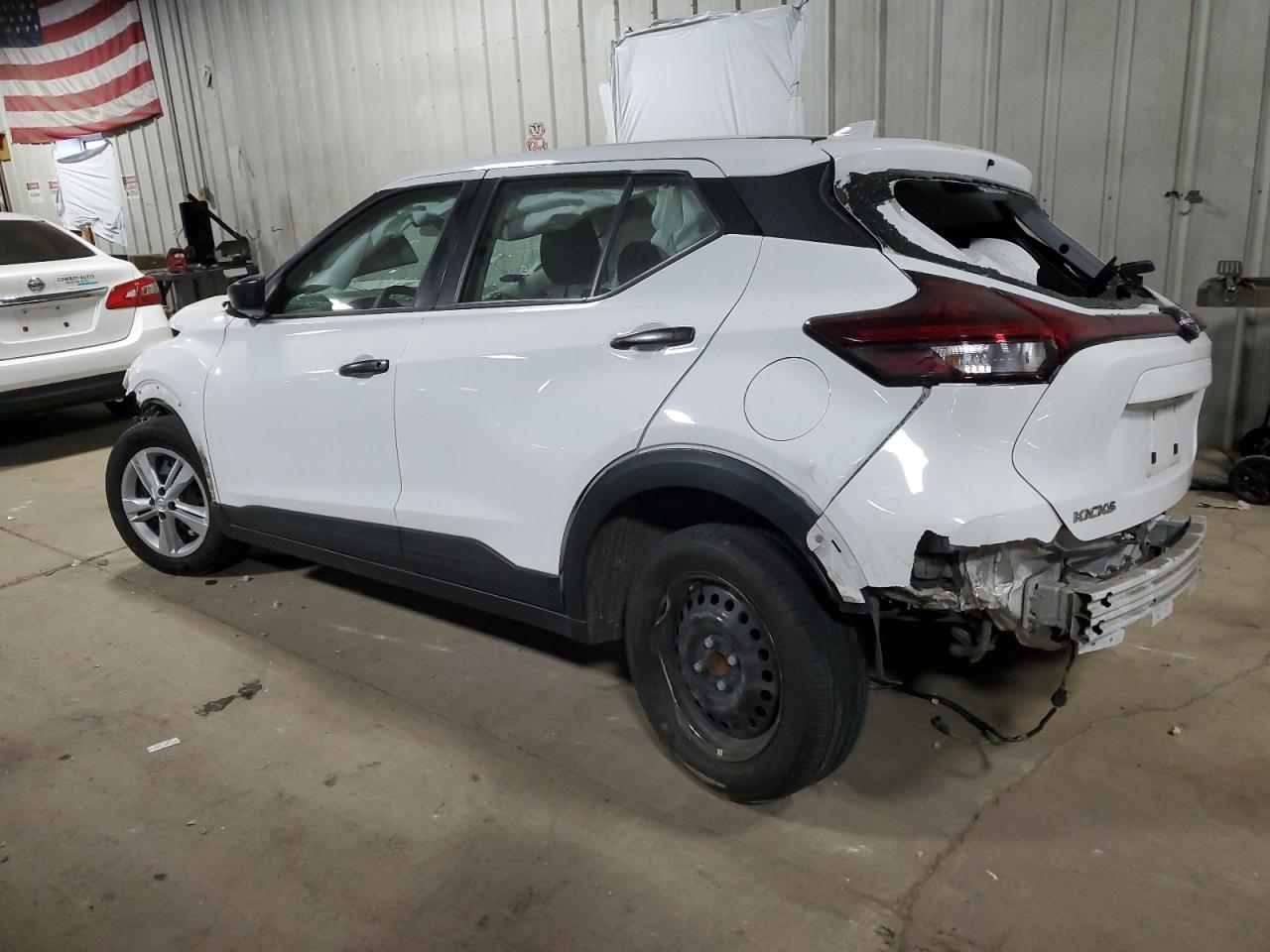2024 Nissan Kicks - Image 2