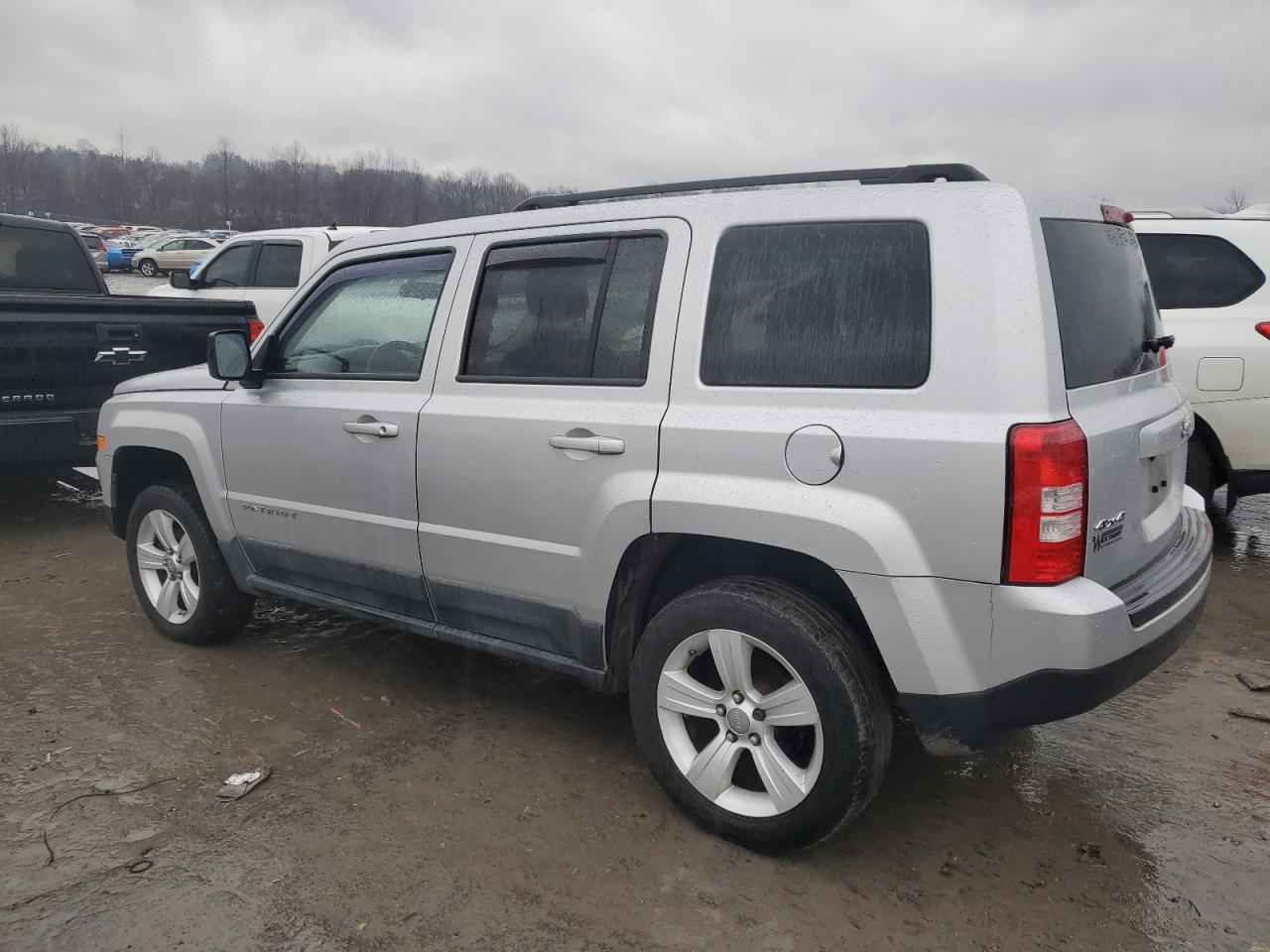2011 Jeep Liberty (Patriot) - Image 2