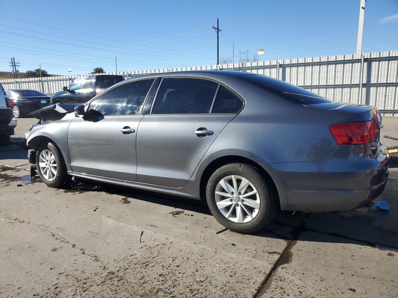2014 Volkswagen Jetta - Image 2