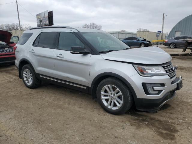  FORD EXPLORER 2017 Silver