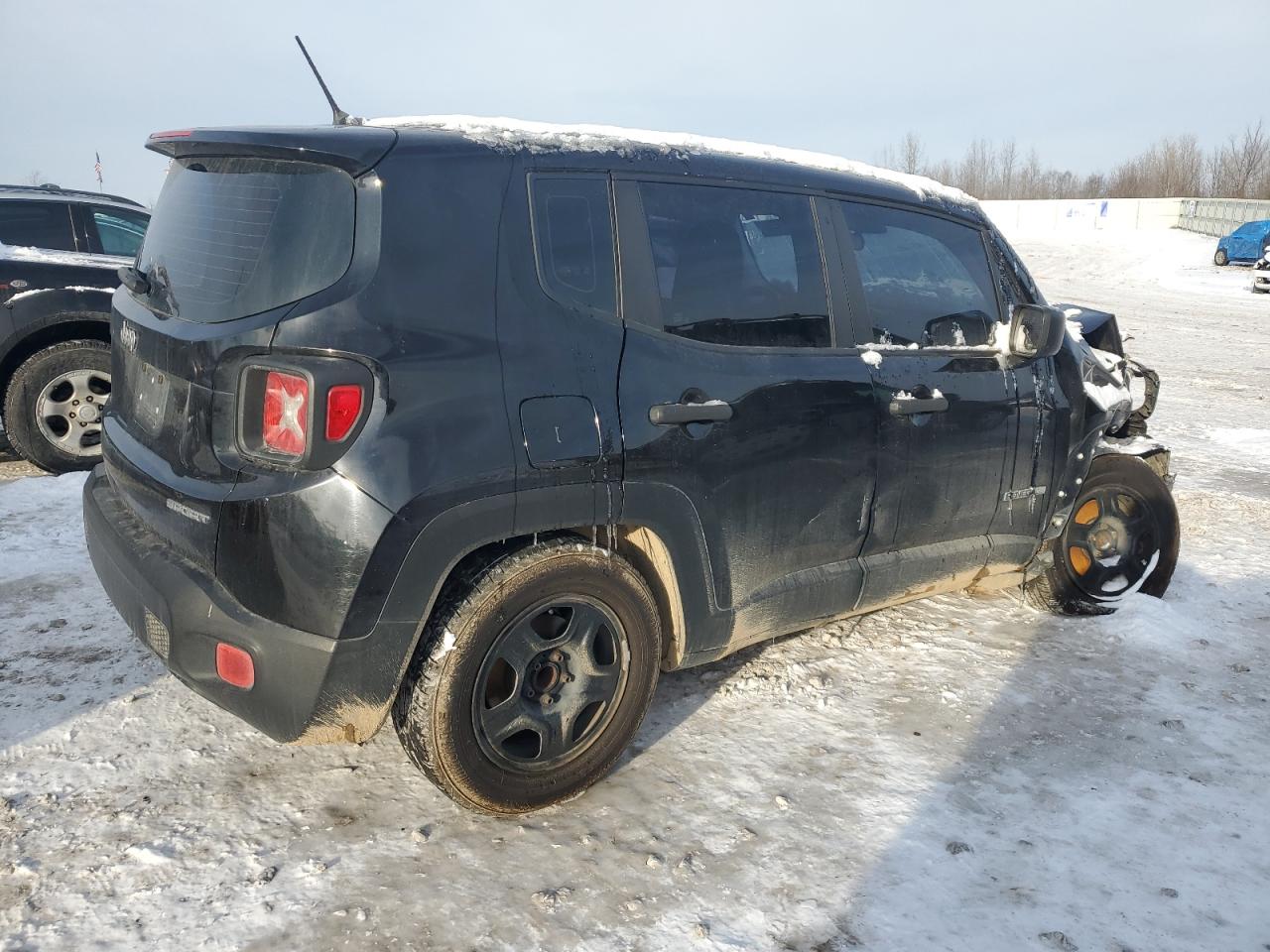 2015 Jeep Renegade - Image 3
