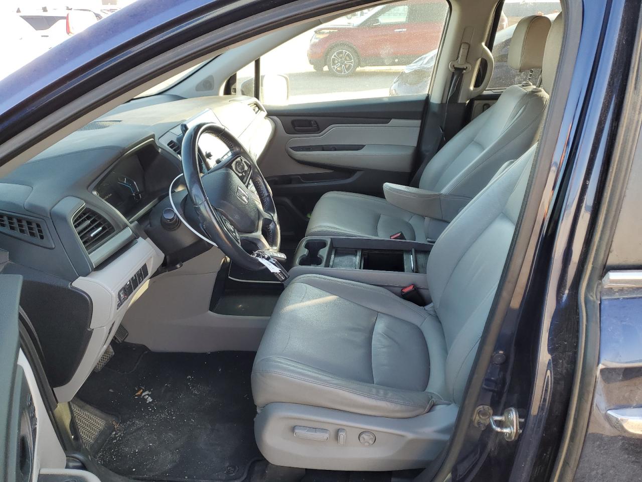 2018 Honda Odyssey - Image 7