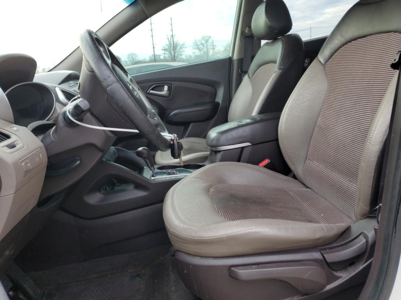2013 Hyundai Tucson Gls VIN: KM8JU3AC9DU708888 Lot: 85878374