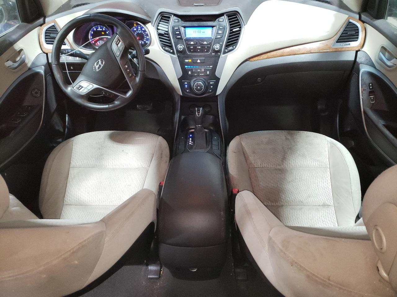 2013 Hyundai Santa Fe - Image 8