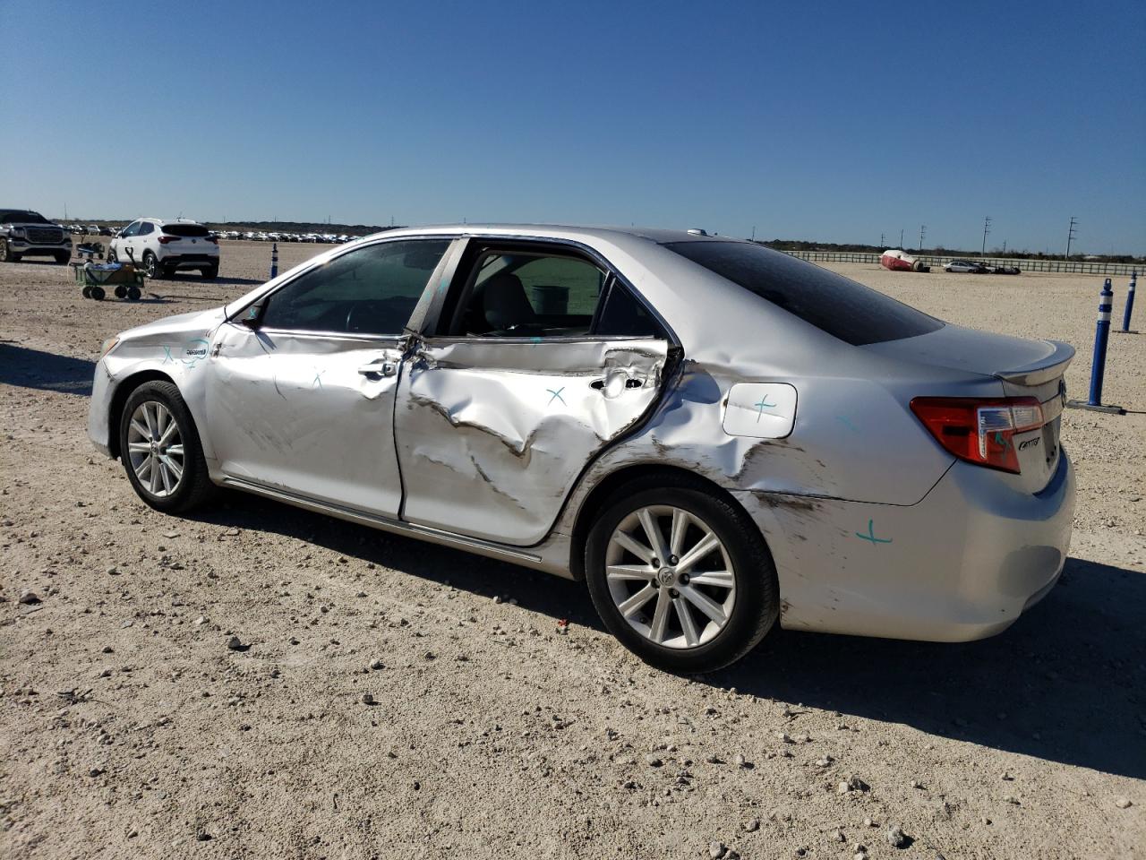 2012 Toyota Camry - Image 2