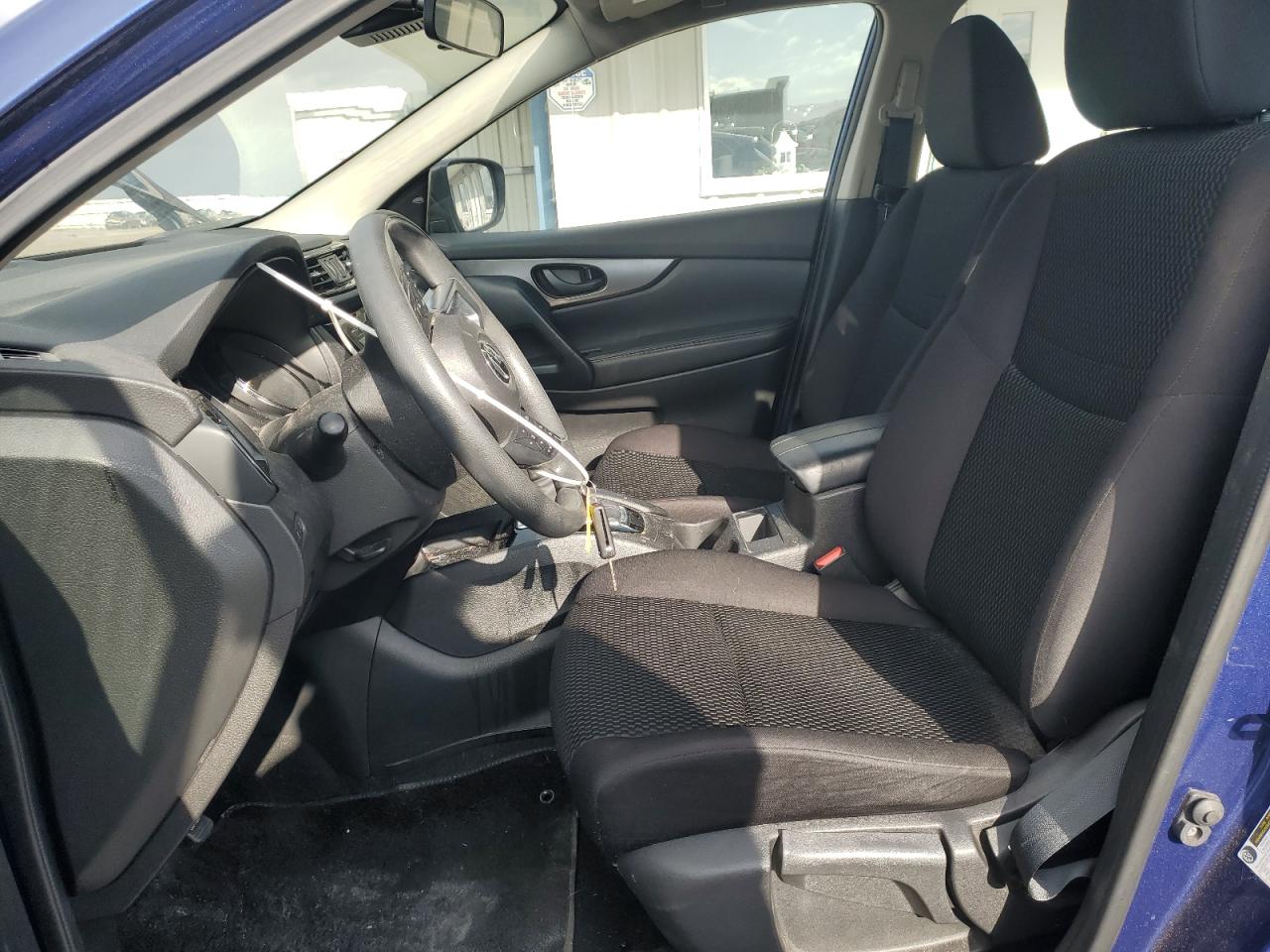 2020 Nissan Rogue - Image 7
