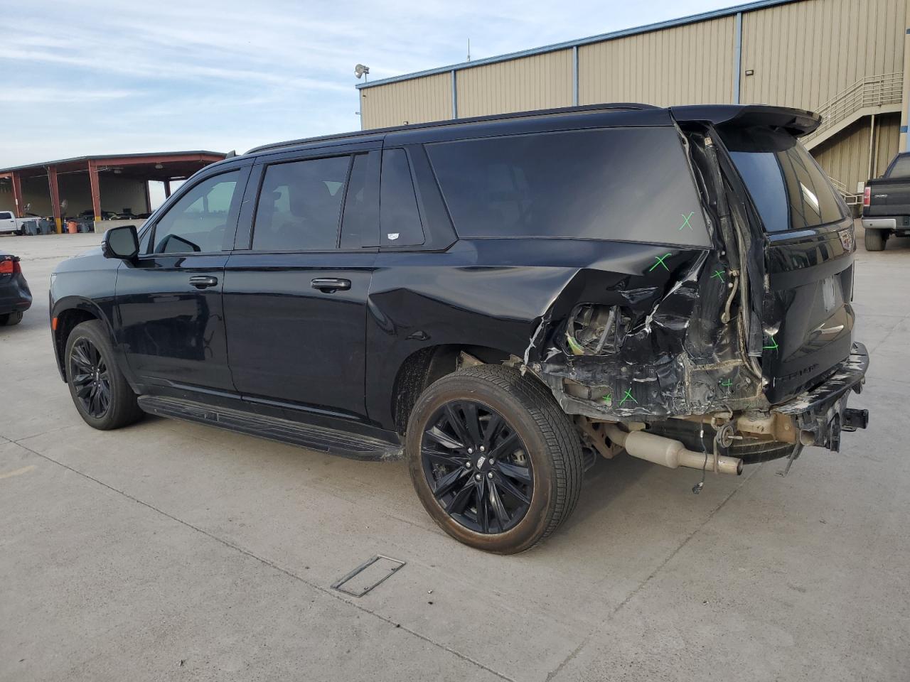 2021 Cadillac Escalade - Image 2
