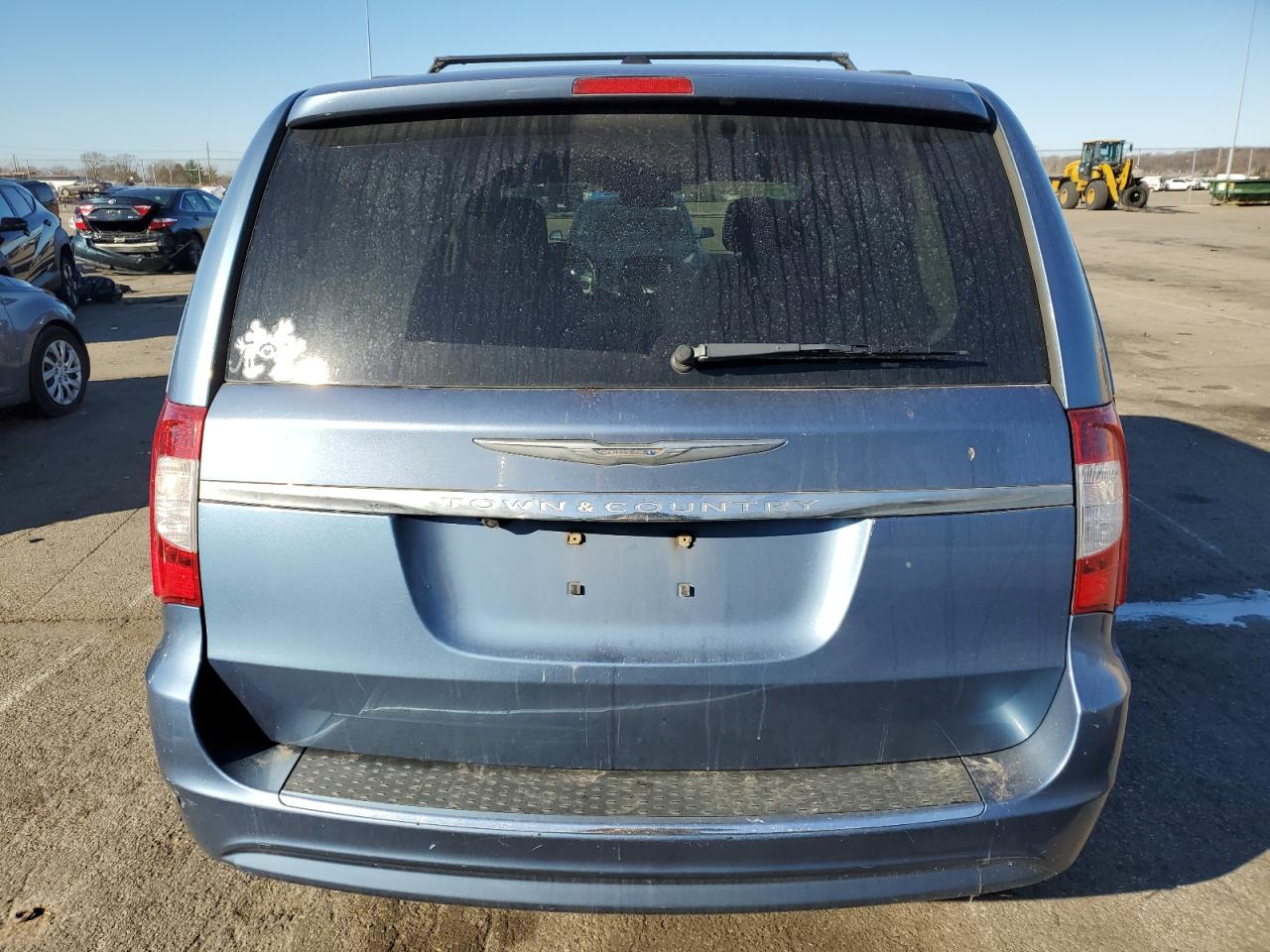 2012 Chrysler Town & Country - Image 6