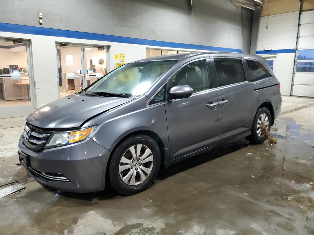 2016 Honda Odyssey - Image 1
