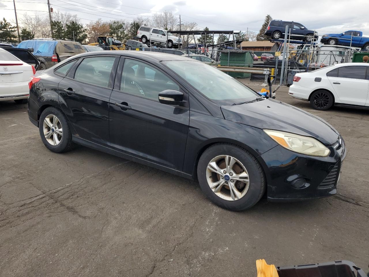 VIN 1FADP3F21EL201831 2014 FORD FOCUS no.4