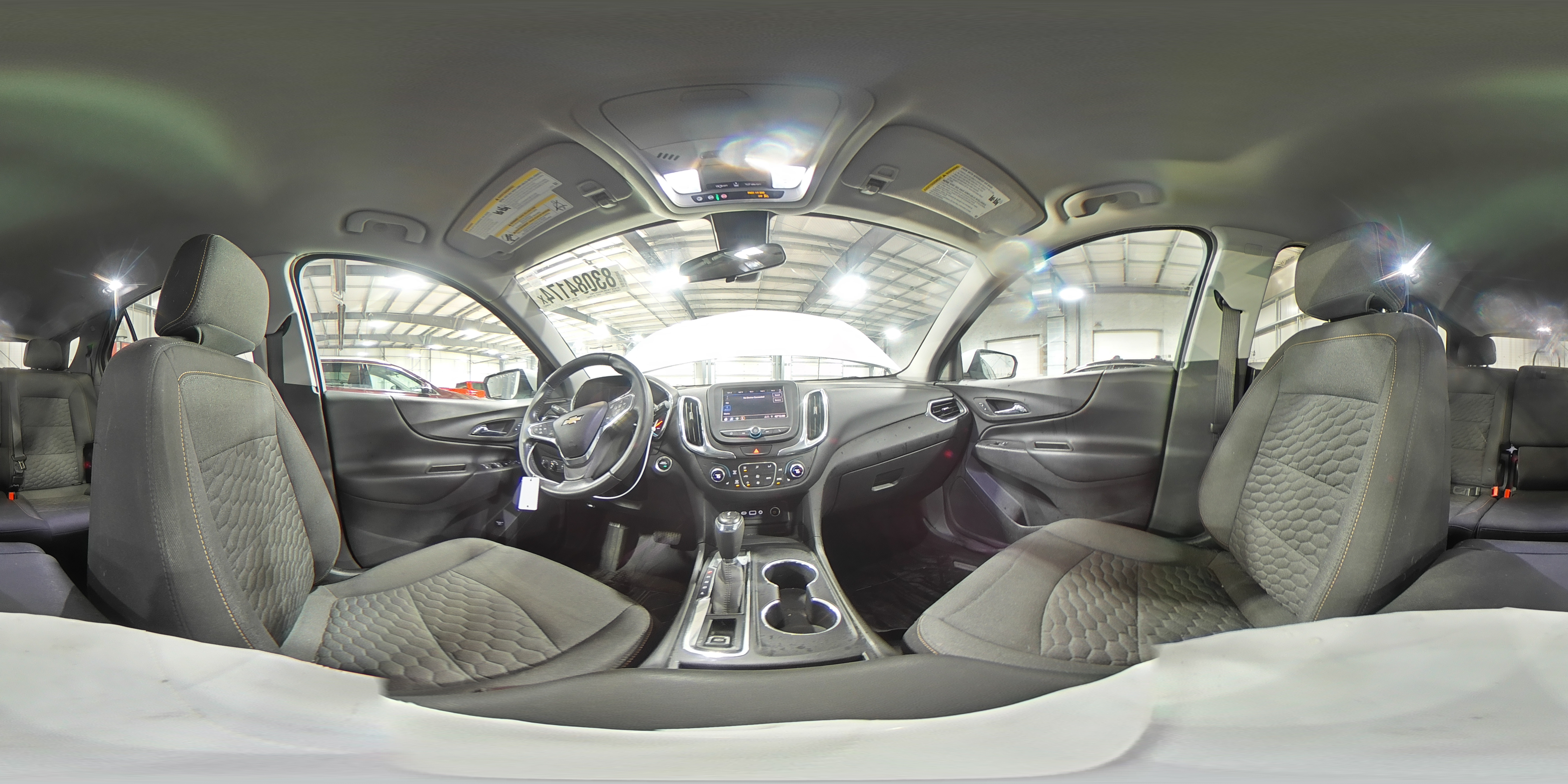 2020 Chevrolet Equinox - Image 16