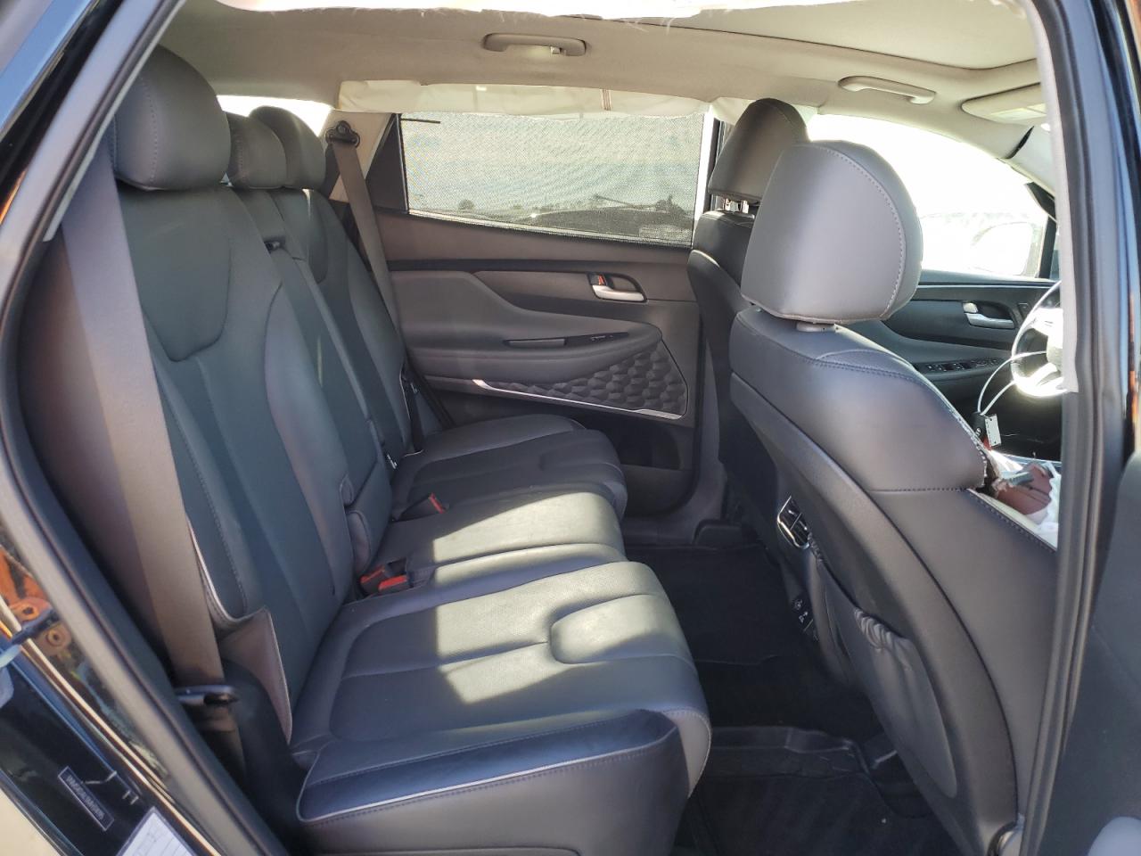 2021 Hyundai Santa Fe - Image 11