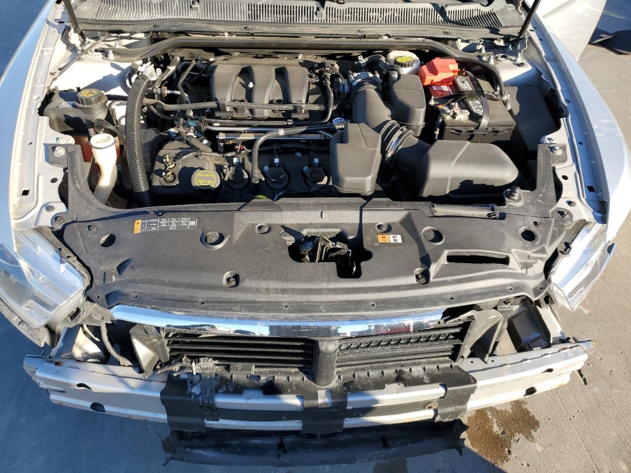2019 Ford Taurus - Image 11