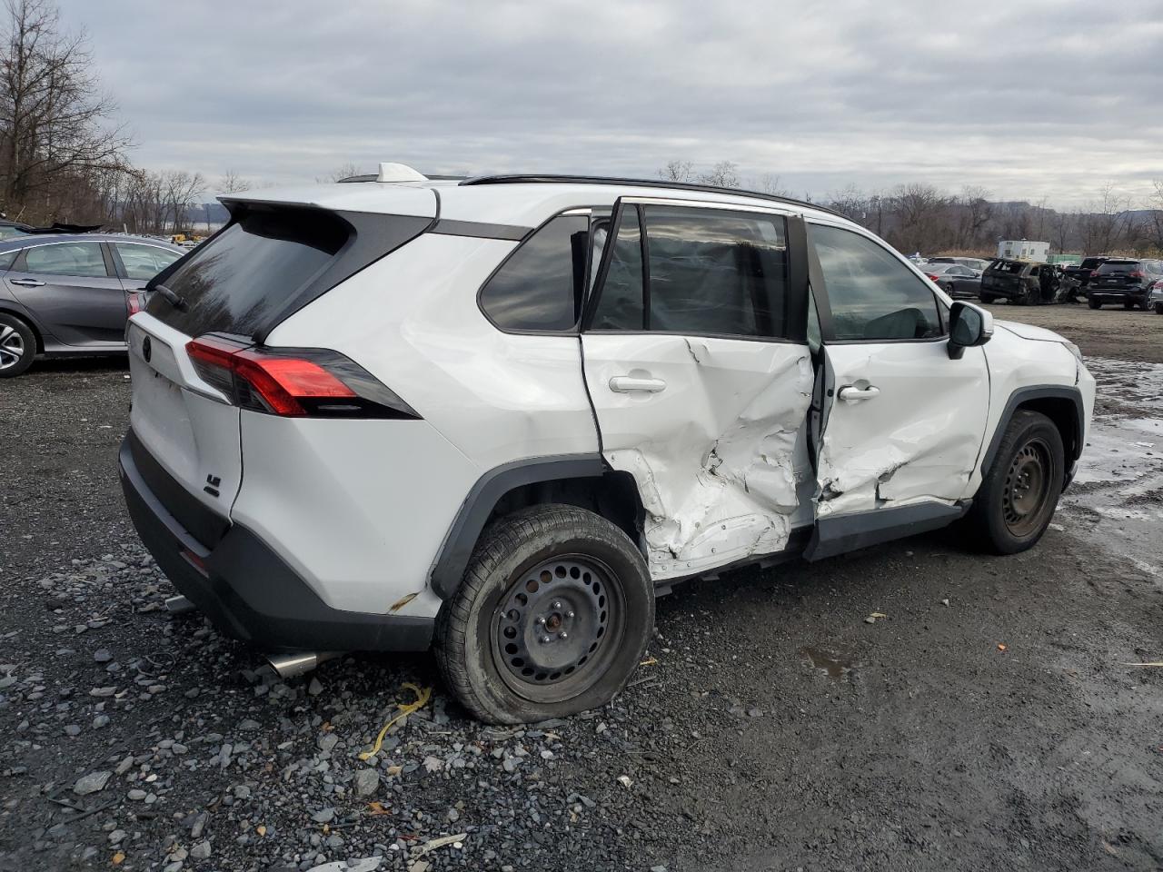 2020 Toyota RAV 4 - Image 3