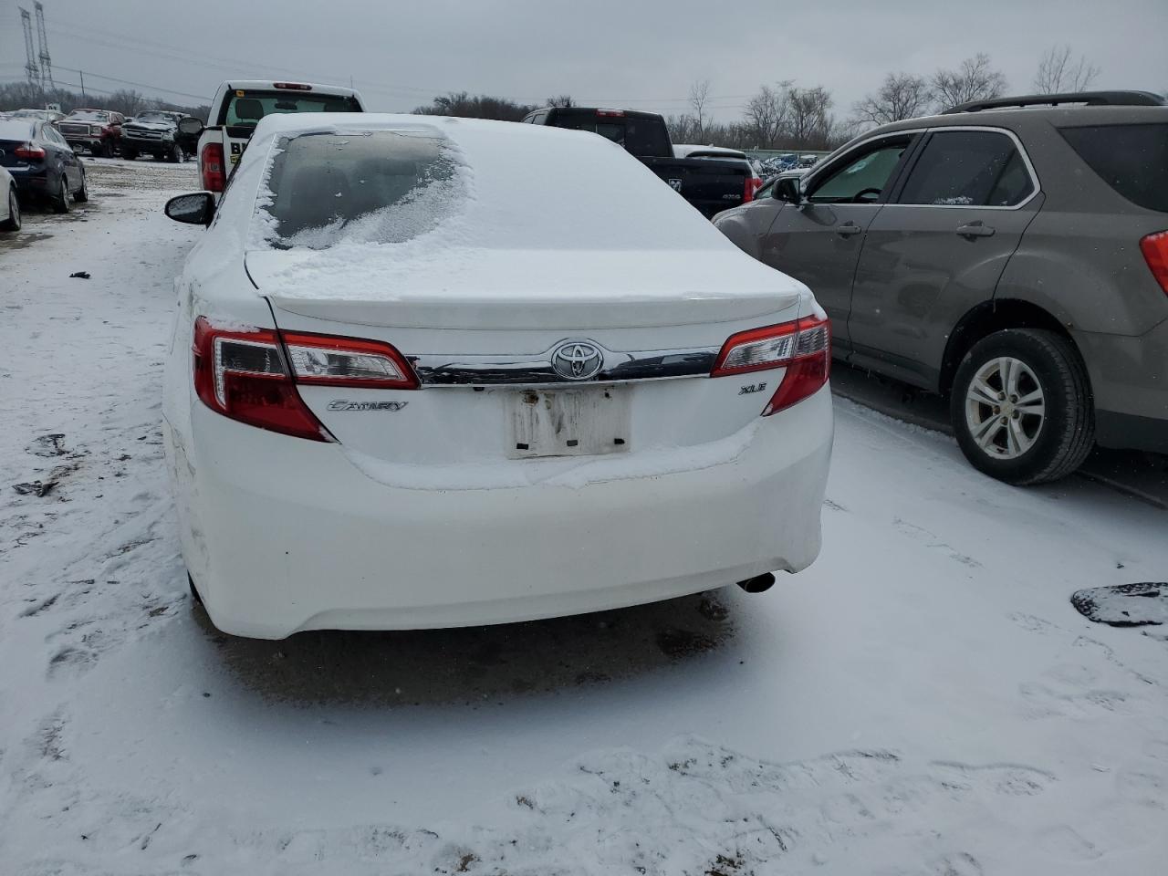 2012 Toyota Camry - Image 6