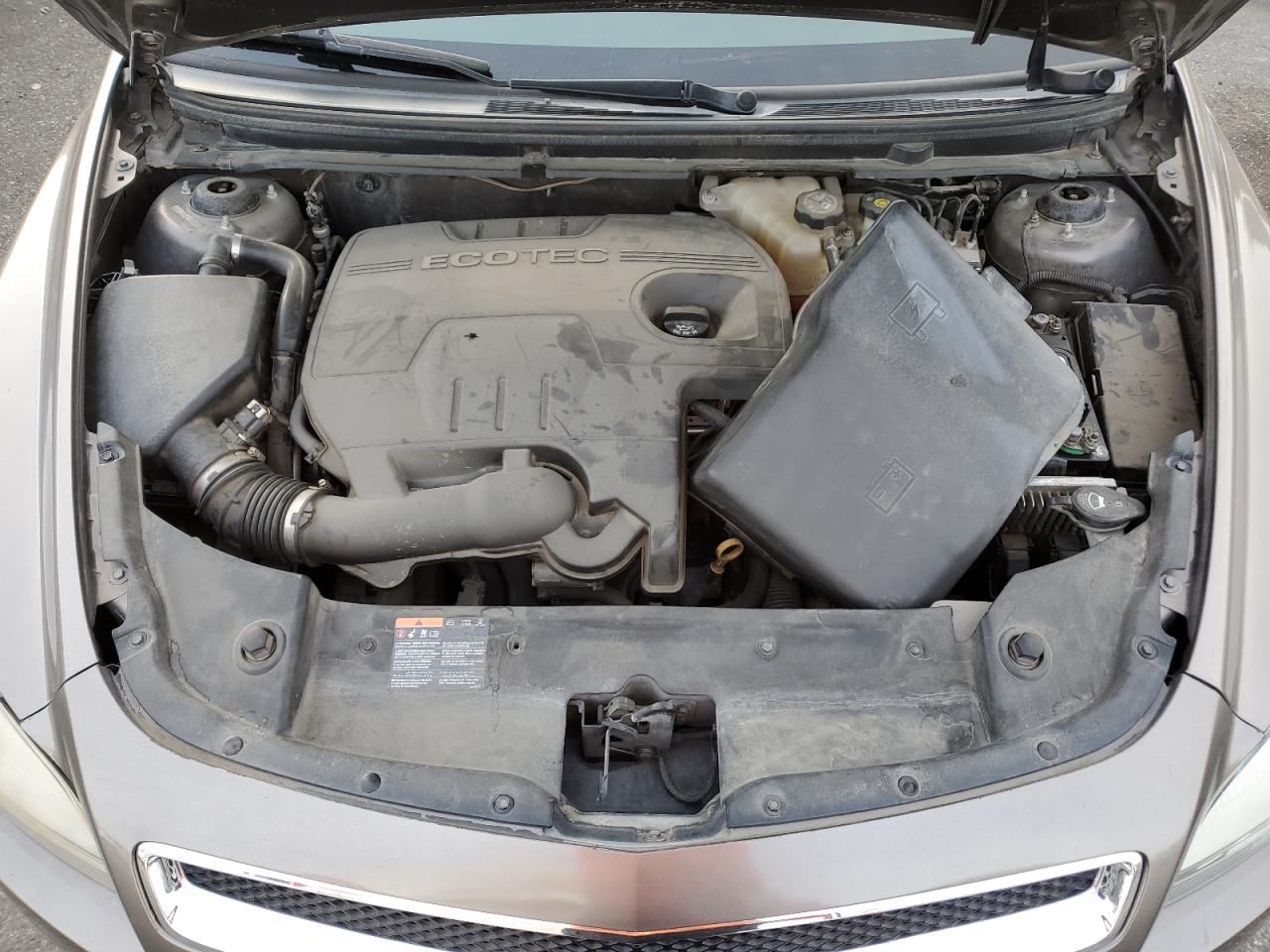 2012 Chevrolet Malibu - Image 11