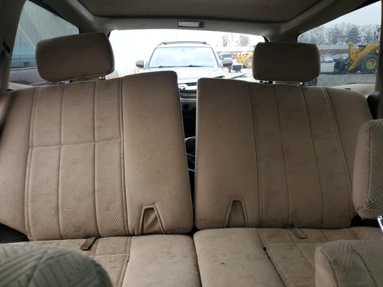 2002 Toyota 4Runner - Image 10