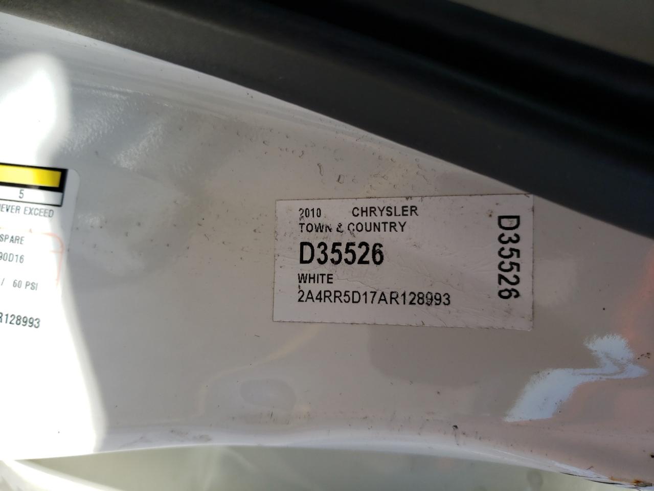 2010 Chrysler Town & Country Touring VIN: 2A4RR5D17AR128993 Lot: 82617544