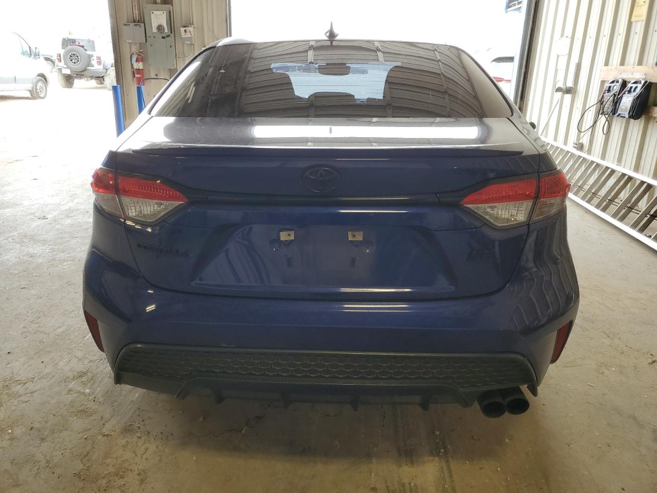 2022 Toyota Corolla - Image 6