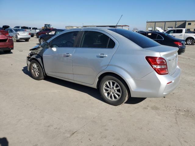 Sedans CHEVROLET SONIC 2017 Srebrny
