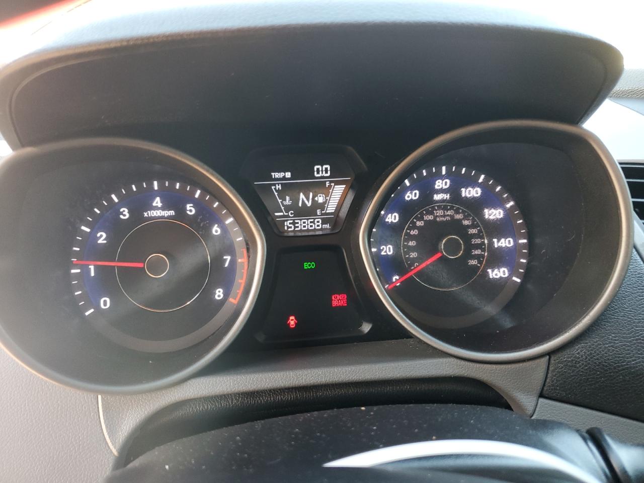 2015 Hyundai Elantra - Image 9