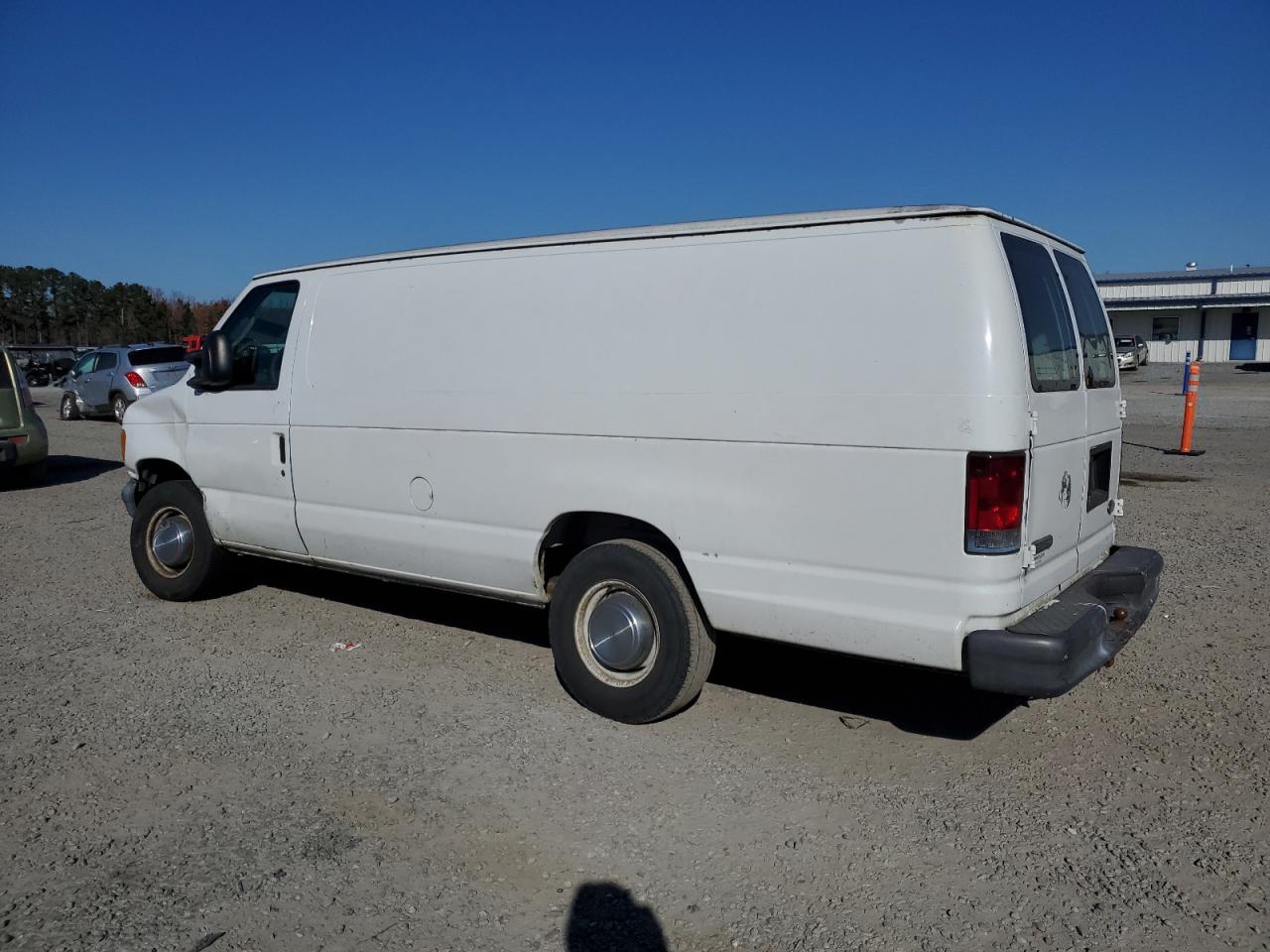 2006 Ford Econoline - Image 2