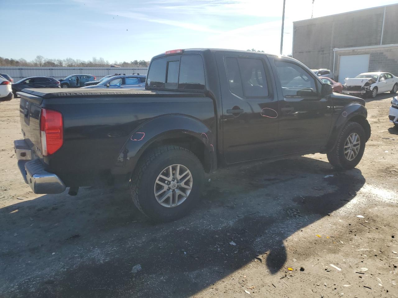 2015 Nissan Navara (Frontier) - Image 3