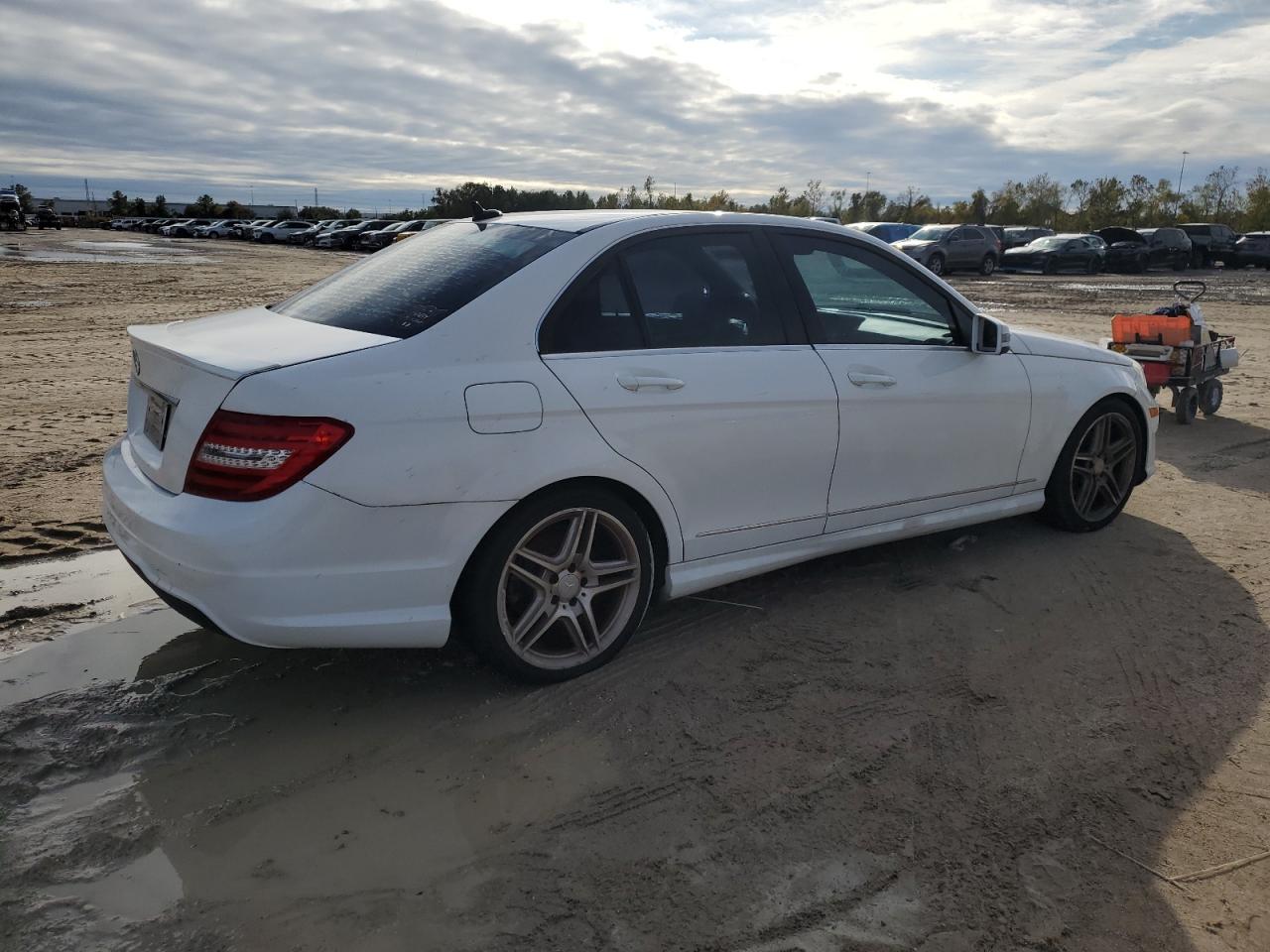 2013 Mercedes-Benz C-klasse - Image 3