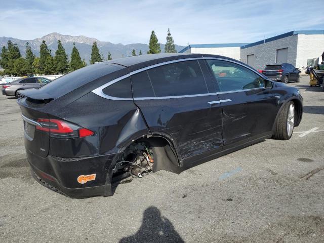 Паркетники TESLA MODEL X 2016 Черный