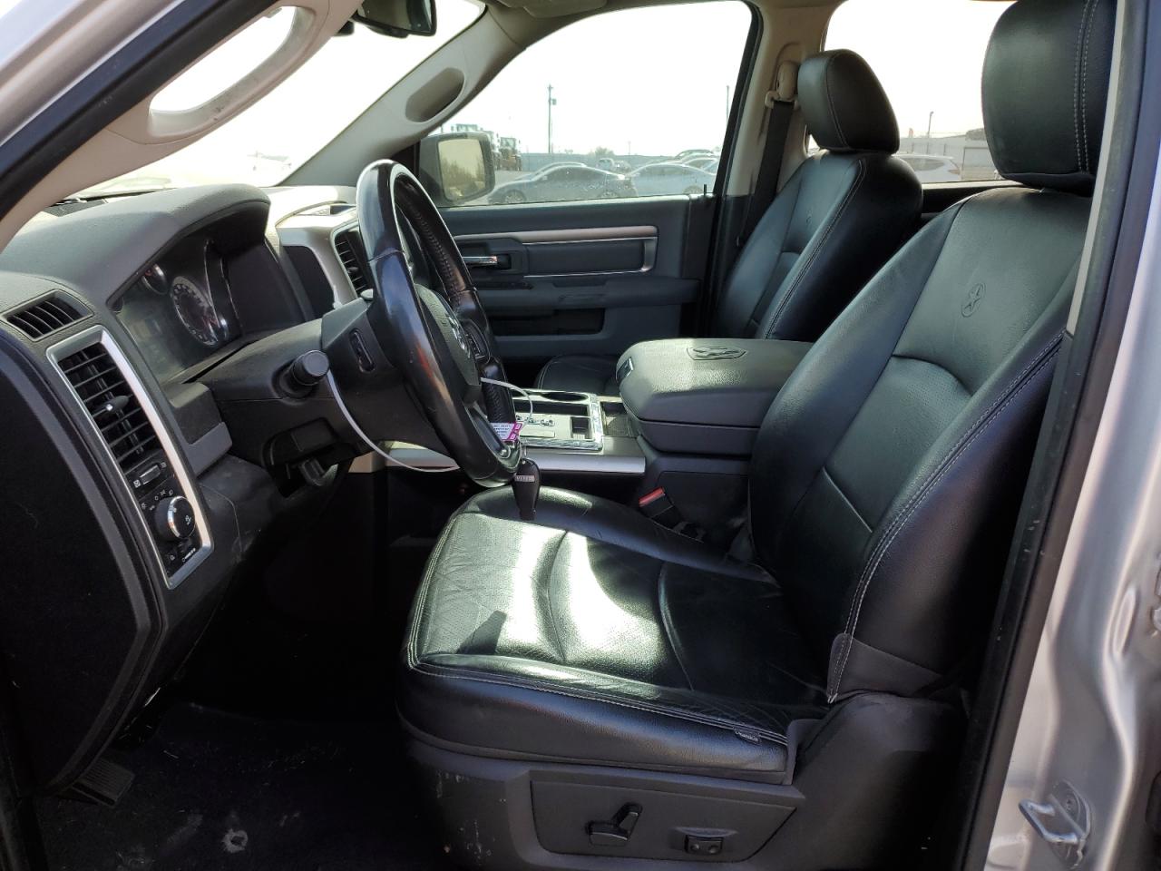 2013 RAM 1500 - Image 7