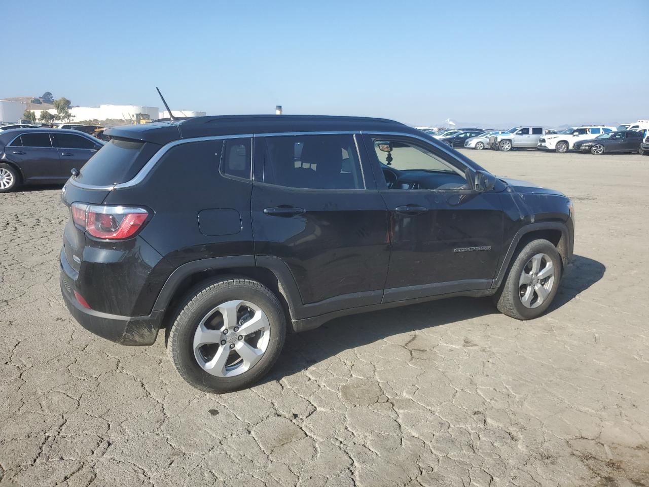 2017 Jeep Compass - Image 3