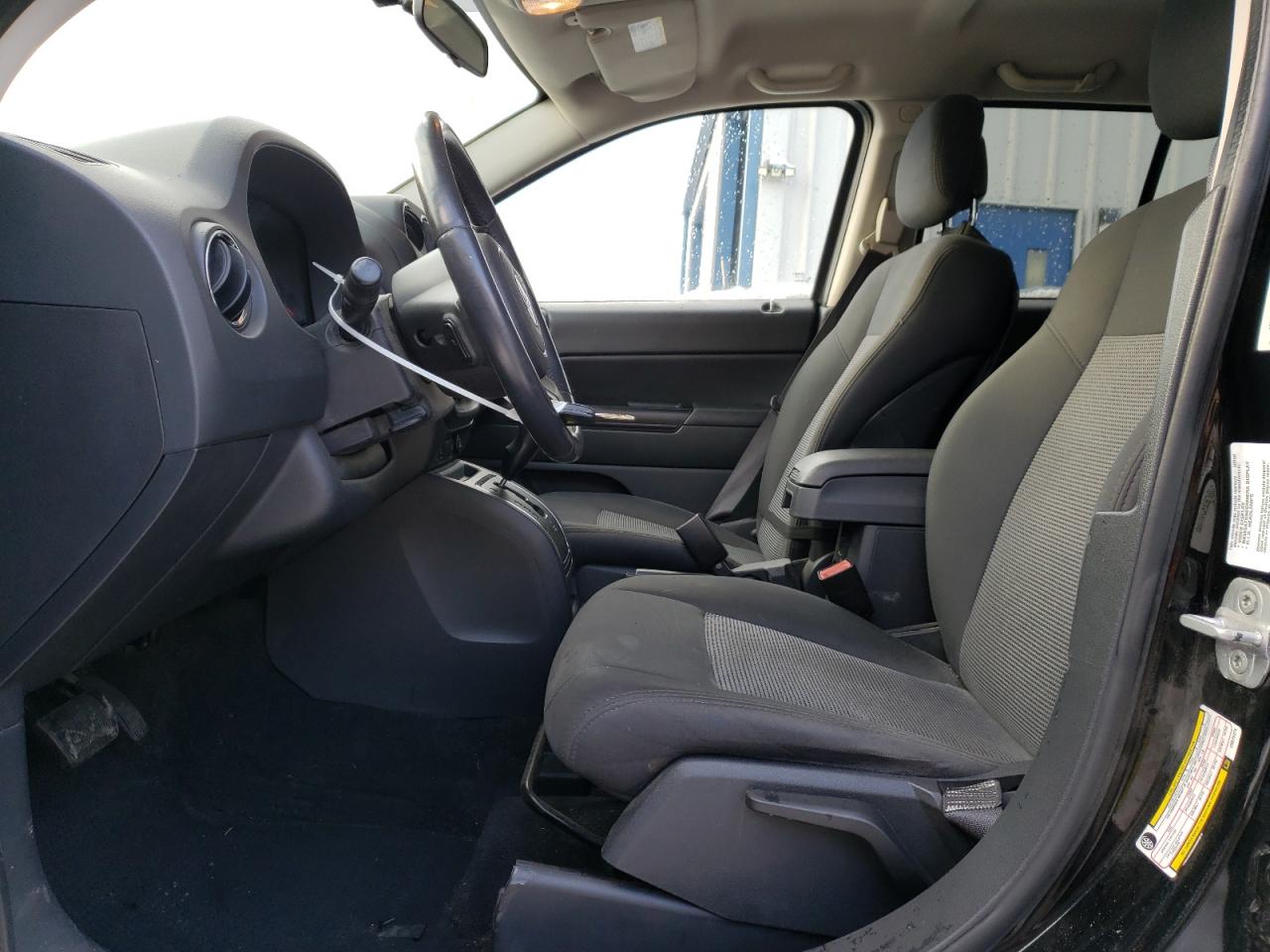 2012 Jeep Compass - Image 7