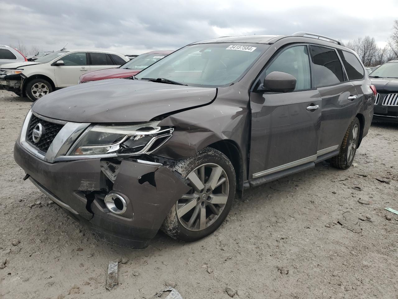 2015 Nissan Pathfinder - Image 1