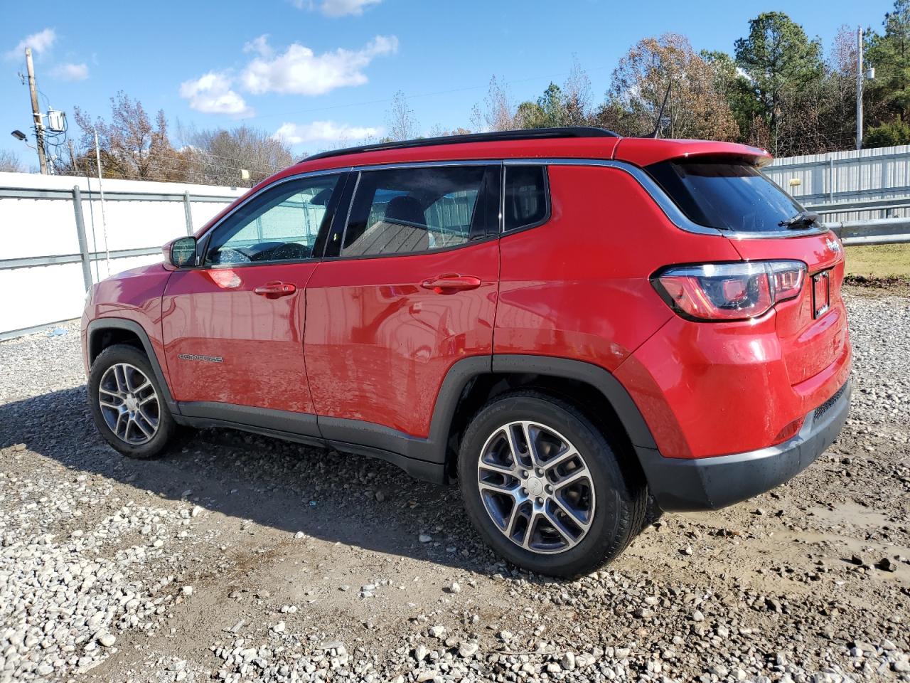 VIN 3C4NJCBB8KT636495 2019 JEEP COMPASS no.2