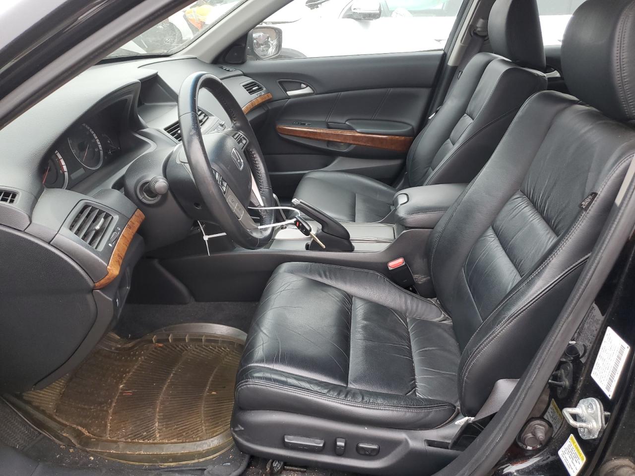 2011 Honda Accord - Image 7