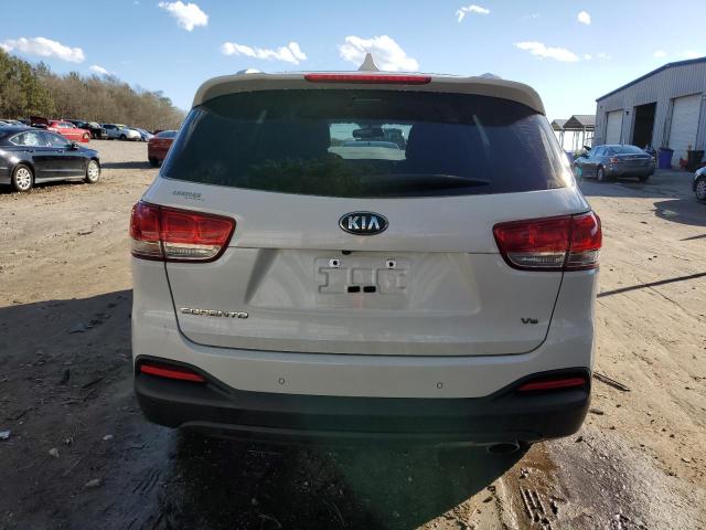  KIA SORENTO 2017 White