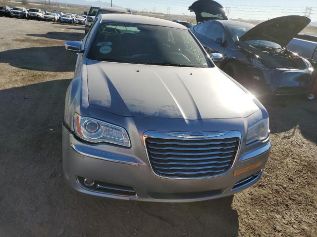  CHRYSLER 300 2013 Сріблястий