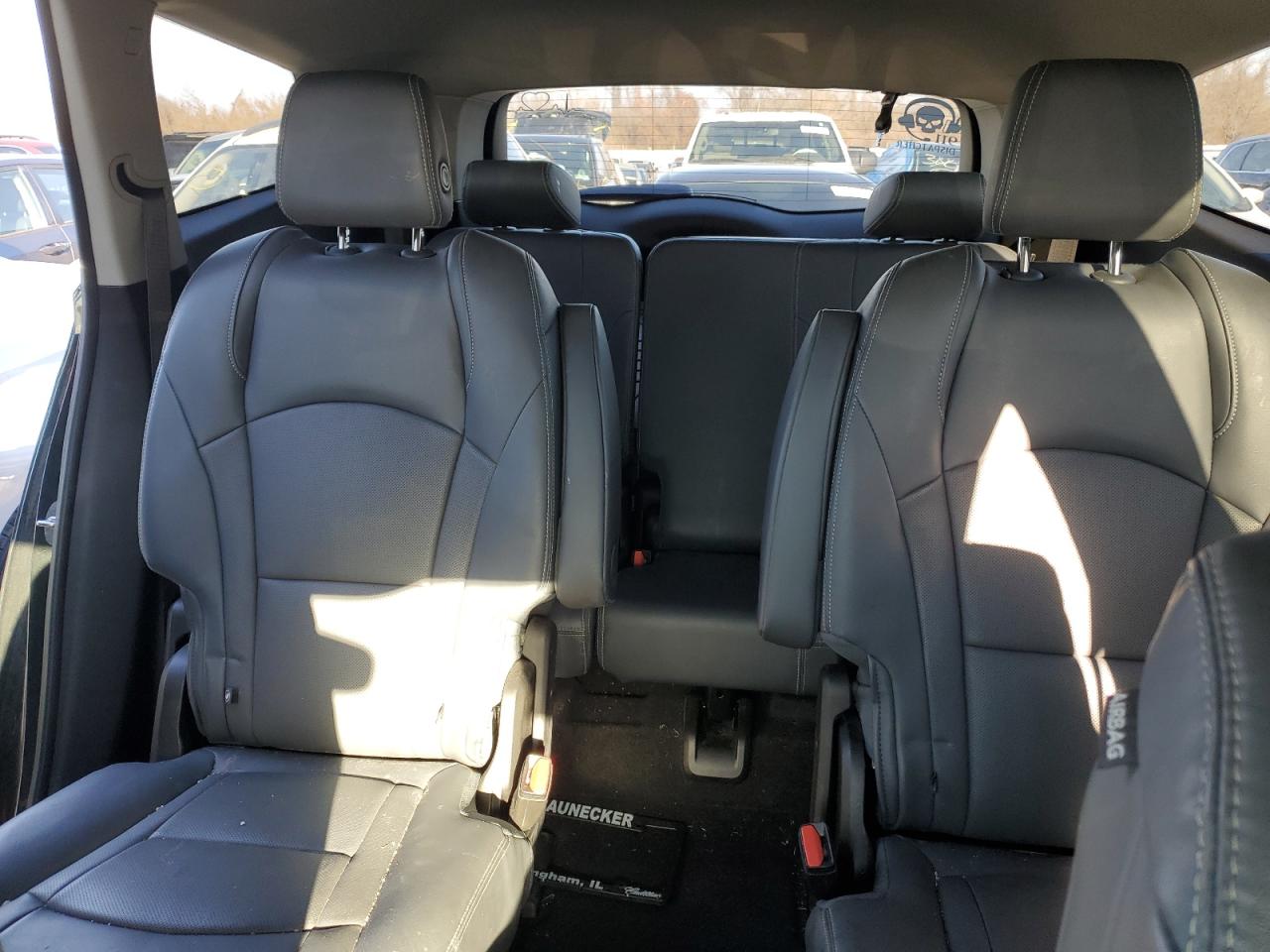 2018 Buick Enclave - Image 10