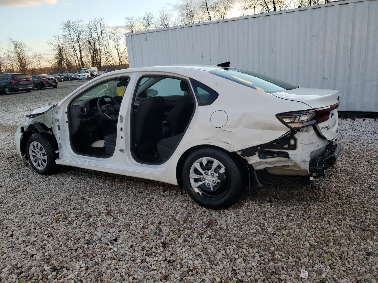 2020 Kia Forte - Image 2