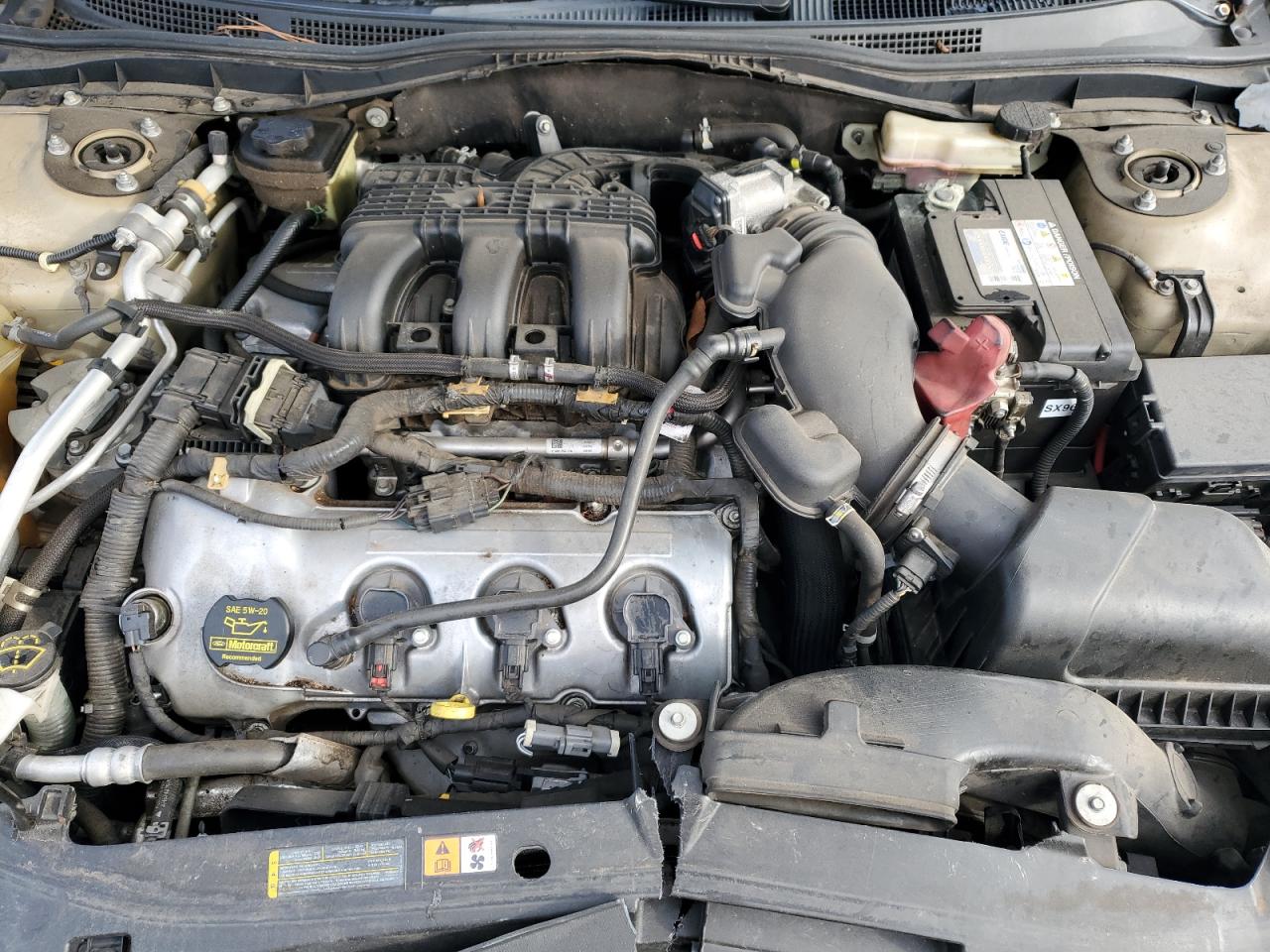 2010 Ford Fusion - Image 11