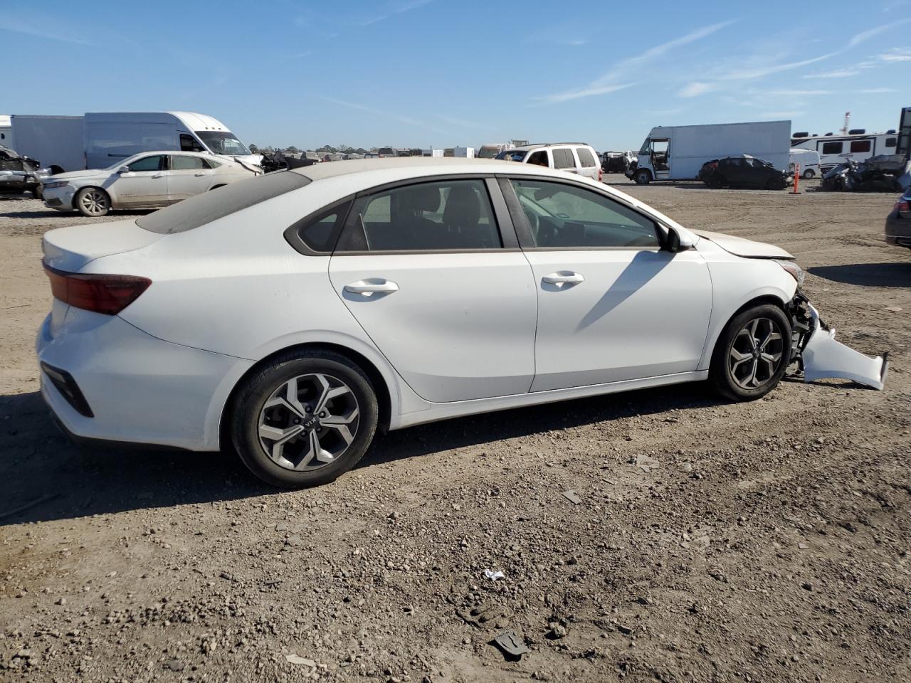 2019 Kia Forte - Image 3